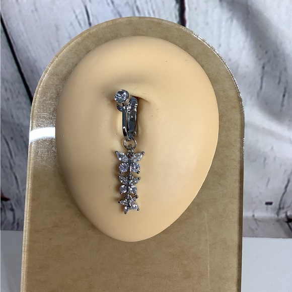 Clip-On Belly Button Ring - Picture 2 of 4
